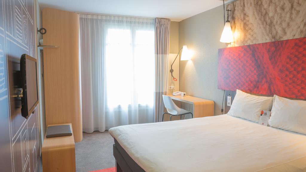 Ibis Paris Gare De Lyon Ledru Rollin Hotel Bagian luar foto